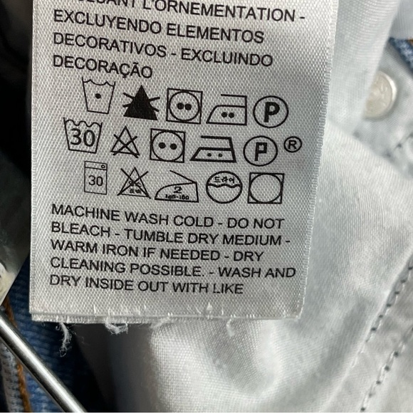 Levi’s Wedgie Straight Fit Denim Jeans Size 31 x 28 Women IRREGULAR - Picture 13 of 14